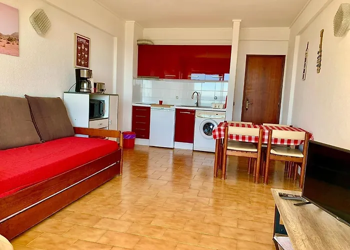 Tubarinho Apartment